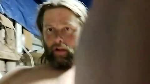 Snapshot of pussylicker517038 chatting on December 21, 9:55 am pussylicker517038 online show from December 21, 9:55 am