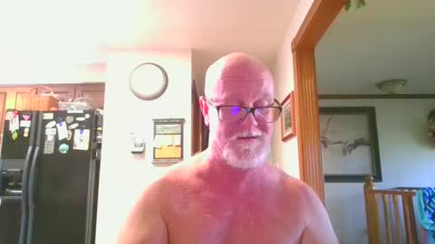 pussylover1365 online show from September 26, 9:08 pm