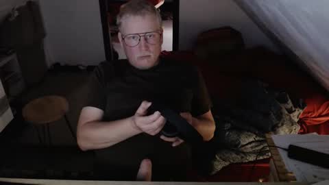 Snapshot of pussylovercb chatting on September 16, 9:54 am pussylovercb online show from September 16, 9:54 am