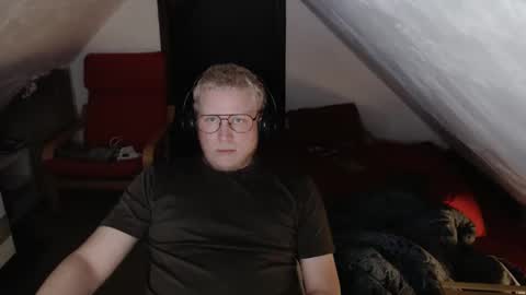 Snapshot of pussylovercb chatting on October 11, 8:40 pm pussylovercb online show from October 11, 8:40 pm