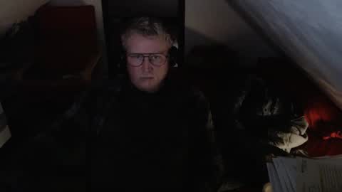 Snapshot of pussylovercb chatting on October 20, 10:16 am pussylovercb online show from October 20, 10:16 am