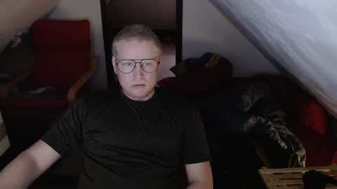 Snapshot of pussylovercb chatting on November 4, 8:24 am pussylovercb online show from November 4, 8:24 am