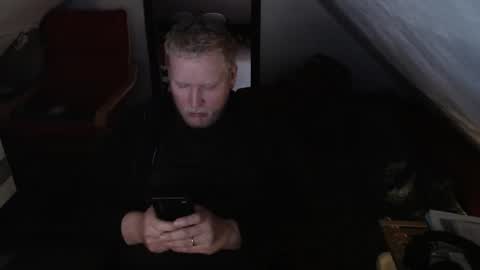 Snapshot of pussylovercb chatting on November 18, 9:58 am pussylovercb online show from November 18, 9:58 am