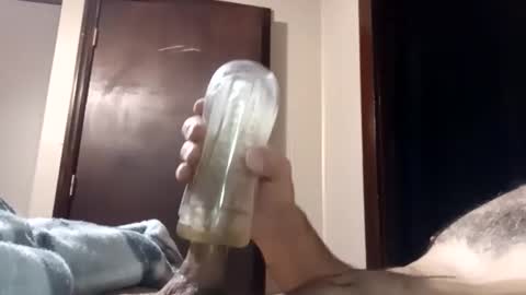 Pussyluver520 online show from April 4, 8:06 pm