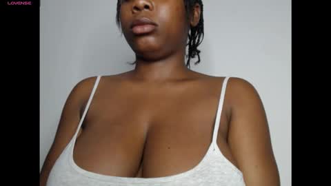 Snapshot of pussyxcockx chatting on January 11, 3:00 am pussyxcockx online show from January 11, 3:00 am