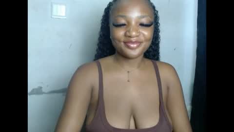 Snapshot of pussyxwetx chatting on July 10, 6:54 pm pussyxwetx online show from July 10, 6:54 pm