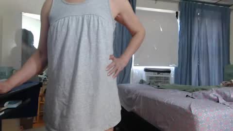 Snapshot of putiputi4u chatting on May 30, 2:03 pm putiputi4u online show from May 30, 2:03 pm