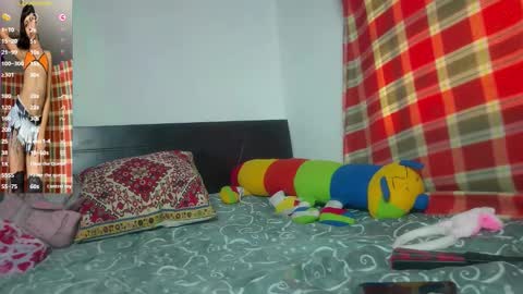 putinaicolls online show from March 3, 6:14 pm