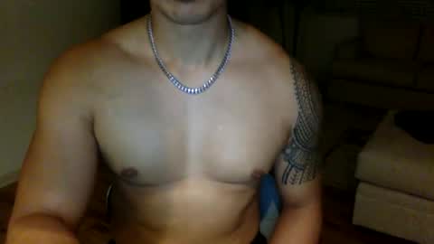 Snapshot of pvnoyboy92 chatting on March 15, 3:01 am pvnoyboy92 online show from March 15, 3:01 am