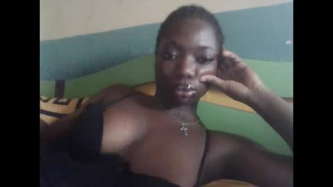 ora online show from March 6, 10:34 am