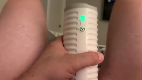 py299426 online show from April 11, 7:45 am