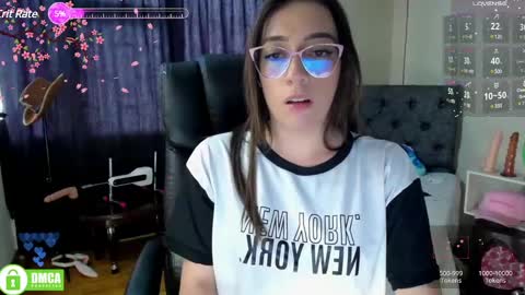 Snapshot of qadesh_boix chatting on March 12, 7:59 pm qadesh_boix online show from March 12, 7:59 pm