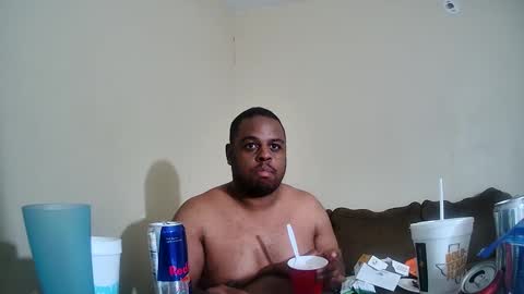 Snapshot of qbeastq2good chatting on December 4, 6:33 am firehot online show from December 4, 6:33 am