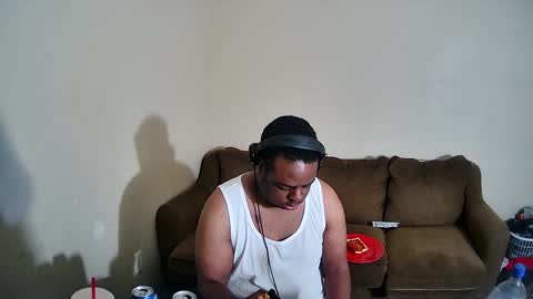 Snapshot of qbeastq2good chatting on January 8, 3:08 am firehot online show from January 8, 3:08 am