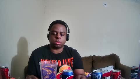 Snapshot of qbeastq2good chatting on January 9, 1:02 pm firehot online show from January 9, 1:02 pm