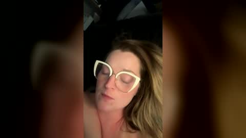 qbizzle3 online show from July 16, 2:12 pm