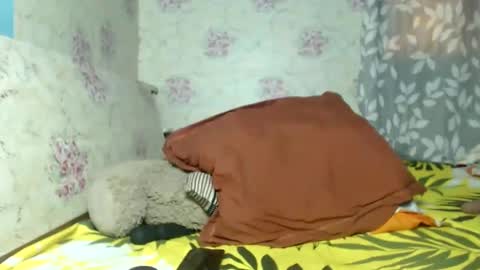 Snapshot of qeen_sexy chatting on September 25, 5:33 am queen sexy online show from September 25, 5:33 am