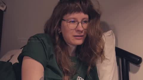 Snapshot of quack__quack chatting on December 20, 4:14 pm online show from December 20, 4:14 pm