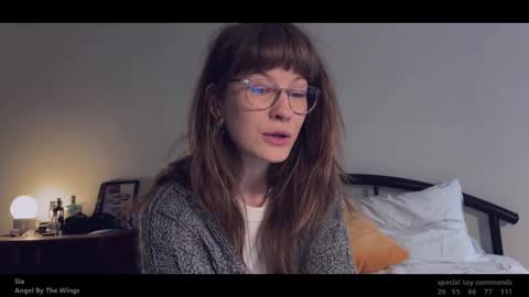 Snapshot of quack__quack chatting on September 24, 2:53 pm online show from September 24, 2:53 pm