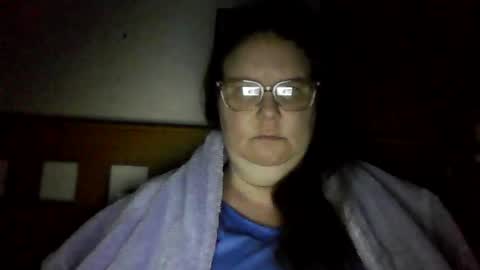 Snapshot of queen2118694 chatting on February 1, 11:42 am naughty Queen online show from February 1, 11:42 am