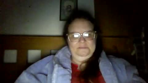 Snapshot of queen2118694 chatting on February 9, 11:14 am naughty Queen online show from February 9, 11:14 am