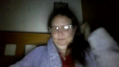 Snapshot of queen2118694 chatting on February 23, 11:29 am naughty Queen online show from February 23, 11:29 am