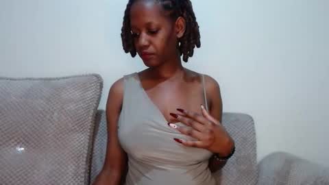 Snapshot of queen74890 chatting on October 5, 2:59 pm queen74890 online show from October 5, 2:59 pm