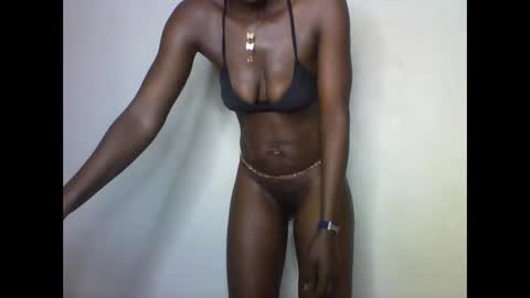 queen_abito online show from February 4, 8:02 am