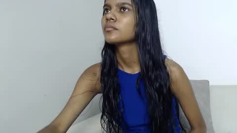 Snapshot of queen_adhara chatting on July 1, 12:40 pm ANTONELLA online show from July 1, 12:40 pm