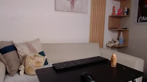 Snapshot of queen_adhara chatting on July 22, 1:47 pm ANTONELLA online show from July 22, 1:47 pm