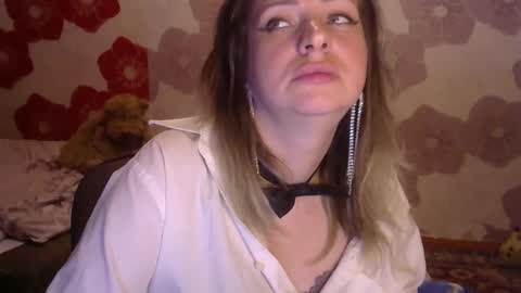 Queen Daenerys online show from September 26, 6:01 pm