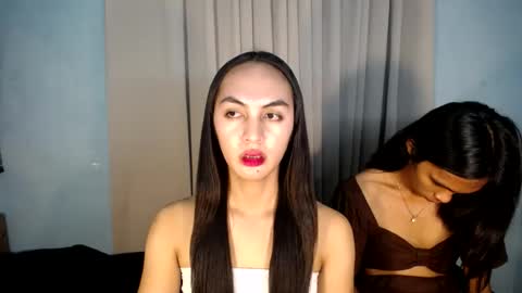 Snapshot of queen_danaya chatting on June 24, 7:29 am queen_danaya online show from June 24, 7:29 am