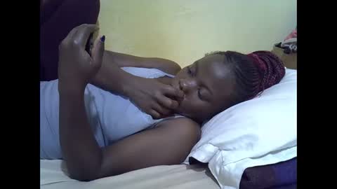 Snapshot of queen_darling3 chatting on October 17, 7:38 pm Gentrix online show from October 17, 7:38 pm