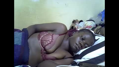 Snapshot of queen_darling3 chatting on October 23, 6:28 pm Gentrix online show from October 23, 6:28 pm