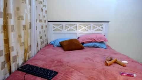 QUEEN  DOLY online show from July 27, 3:13 am