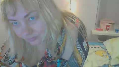 queen_jane8 online show from January 11, 9:57 pm