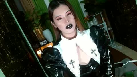 Kendal  online here from 6am-3pm philippine time online show from December 1, 10:26 pm