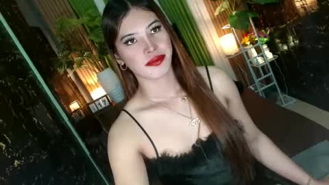 Kendal  online here from 6am-3pm philippine time online show from December 16, 11:10 pm