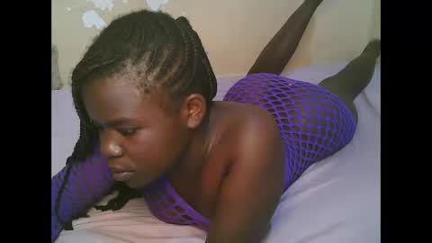 queen_latasha online show from May 21, 8:21 am