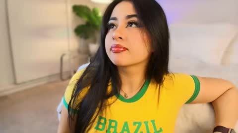 Liana  online show from February 19, 7:04 am