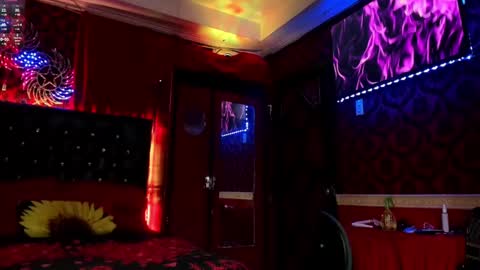 Lily online show from February 23, 10:42 pm