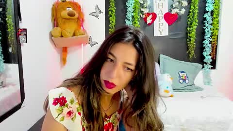 queen_natttyy online show from March 5, 3:13 am