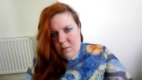 queen_o_swords online show from March 3, 1:50 pm
