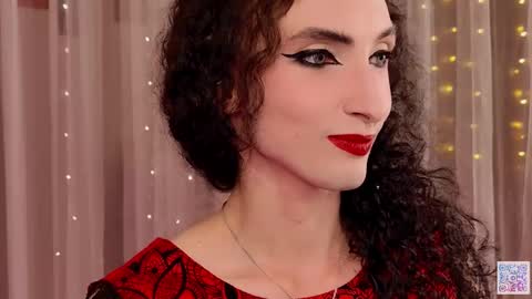 Snapshot of queen_of_tease chatting on September 29, 7:30 pm queen_of_tease online show from September 29, 7:30 pm