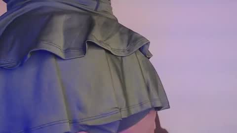 Snapshot of queenalya_ chatting on November 28, 12:13 am Ahlya online show from November 28, 12:13 am