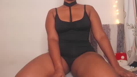 Ahlya  online show from December 17, 1:22 am