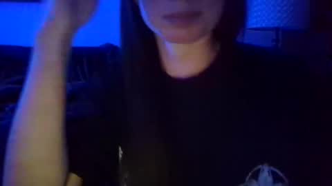 queenbee6269 online show from January 24, 7:30 am