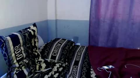 queenbee_mistress online show from February 7, 7:07 am