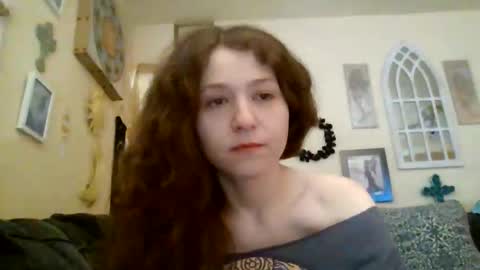 queencrimsonlvx online show from May 31, 9:49 pm
