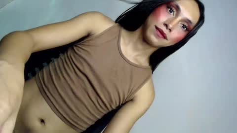 just call me QUEEN and ill be there online show from February 20, 9:00 am